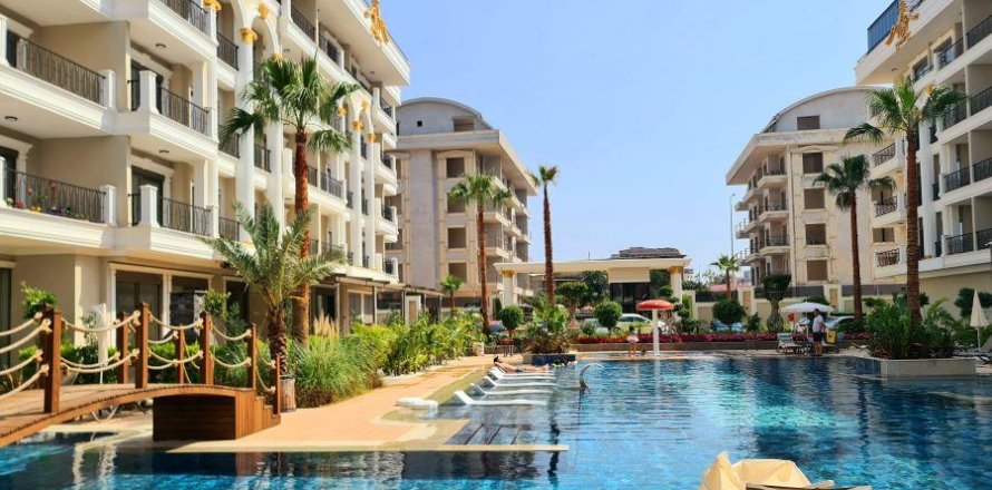 آپارتمان در  Oba ، ترکیه 155 متر مربع.  شماره 221647