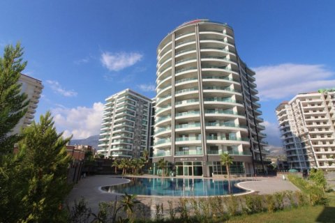 1+1 Apartment in Mahmutlar, Antalya, Turkey No. 229474