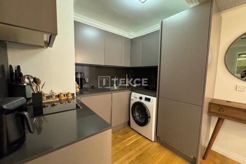 Аренда квартиры  в Стамбуле, Турция 1+1, 58м2, №213524 – фото 11