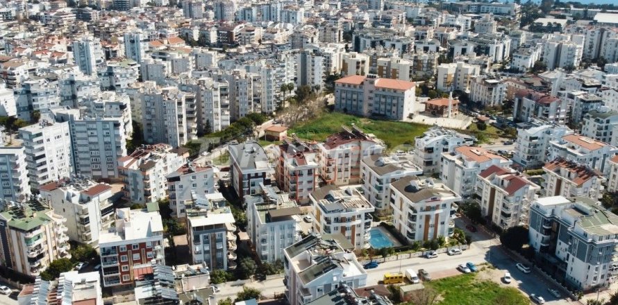 آپارتمان در  Antalya ، ترکیه 2 خوابه ، 75 متر مربع.  شماره 221662