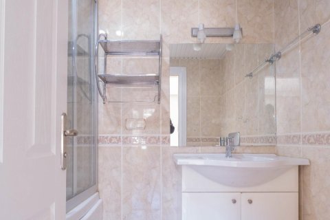 Аренда квартиры  в Аланье, Анталье, Турция 3+1, 140м2, №216638 – фото 11