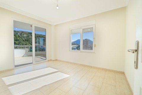 Аренда квартиры  в Аланье, Анталье, Турция 3+1, 140м2, №216638 – фото 21