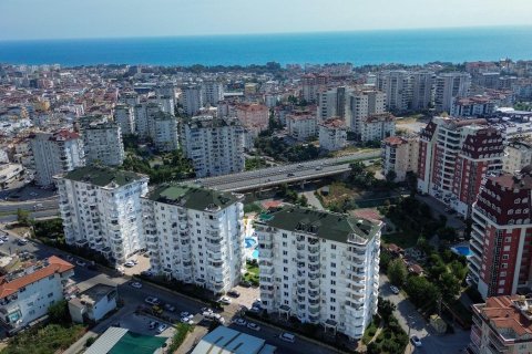 Аренда квартиры  в Аланье, Анталье, Турция 3+1, 140м2, №216638 – фото 17