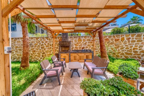 Аренда квартиры  в Аланье, Анталье, Турция 1+1, 45м2, №216642 – фото 21