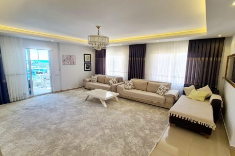 Квартира  4+1 в Аланье, Анталья, Турция №216636