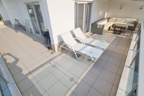 Аренда квартиры  в Аланье, Анталье, Турция 4+1, 280м2, №216636 – фото 15