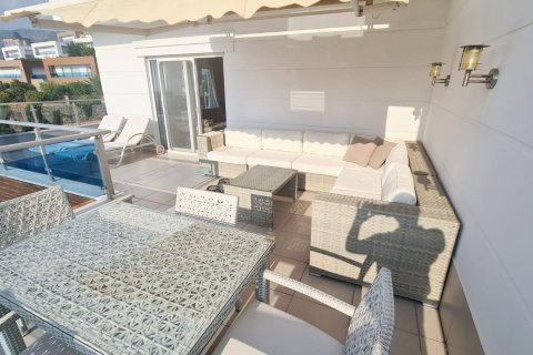 Аренда квартиры  в Аланье, Анталье, Турция 4+1, 280м2, №216636 – фото 16