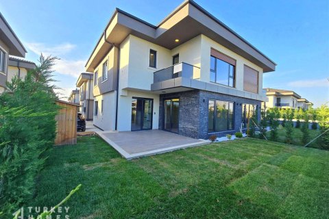 Вилла  5+1 в Сапандже, Сакарья, Турция №232626