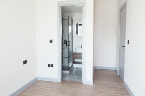 Продажа квартиры  в Фамагусте, Северный Кипр 2+1, 75м2, №214543 – фото 6