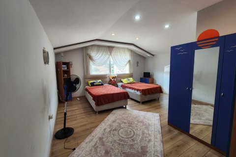 Продажа квартиры  в Аланье, Анталье, Турция 3+1, 240м2, №218536 – фото 10