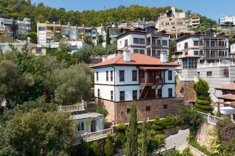 Продажа виллы в Аланье, Анталье, Турция 9+2, 482.0м2, №213786 – фото 1