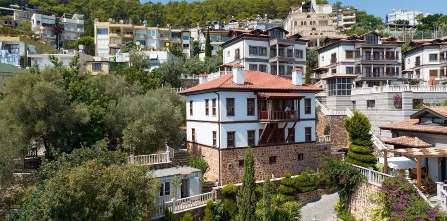 Вилла 9+2 в Аланье, Анталья, Турция №213786