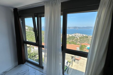 Продажа виллы  в Милясе, Мугле, Турция 3+1, 300.0м2, №213790 – фото 10