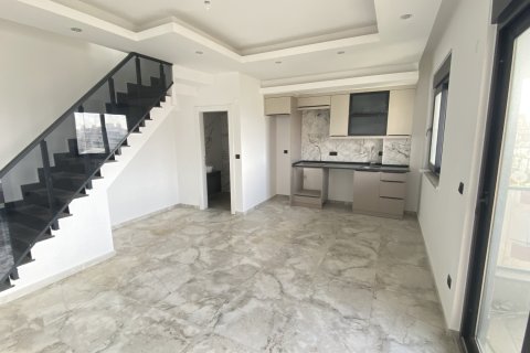 Daire  2+1  Alanya, Antalya, Türkiye №222333