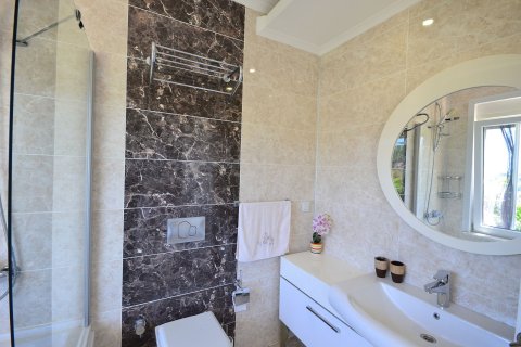 Villa for sale  in Alanya, Antalya, Turkey, 3 bedrooms, 326m2, No. 221576 – photo 17