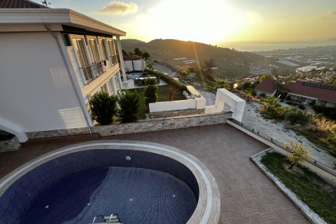 Villa for sale  in Alanya, Antalya, Turkey, 4 bedrooms, 200m2, No. 221579 – photo 20
