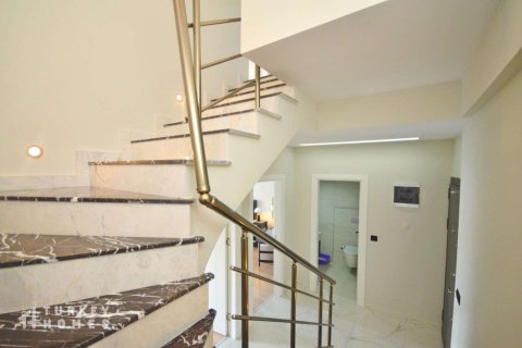 2+1 Penthäuser  in Alanya, Antalya, Türkei Nr. 233518 - 7