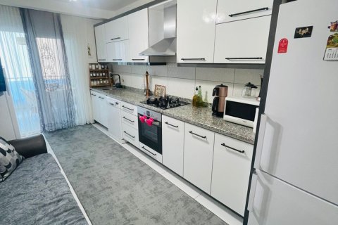 2+1 Lejlighed i Mahmutlar, Antalya, Tyrkiet Nr. 228545 - 9