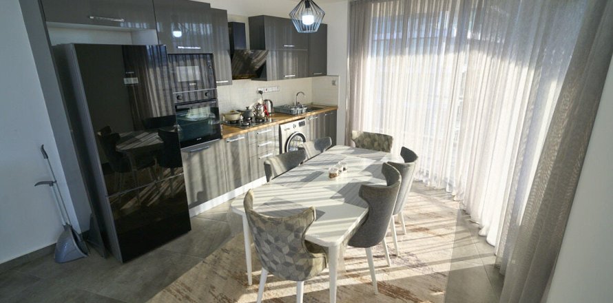 3+1 Apartment  in Girne, Northern Cyprus No. 214661