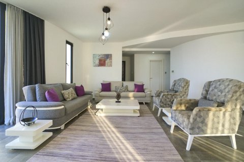 Apartment for sale  in Girne, Northern Cyprus, 3 bedrooms, 145m2, No. 214661 – photo 23