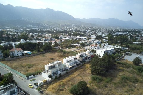 Продажа виллы  в Караогланоглу, Гирне, Северный Кипр 3+1, 205м2, №214665 – фото 5