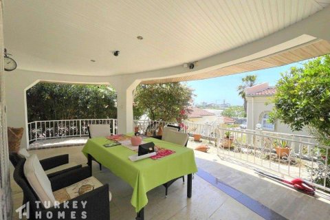 ویلا در  Alanya ، ترکیه 4 خوابه ، 200 متر مربع.  شماره 232927 - 12