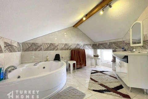 ویلا در  Alanya ، ترکیه 4 خوابه ، 200 متر مربع.  شماره 232927 - 15