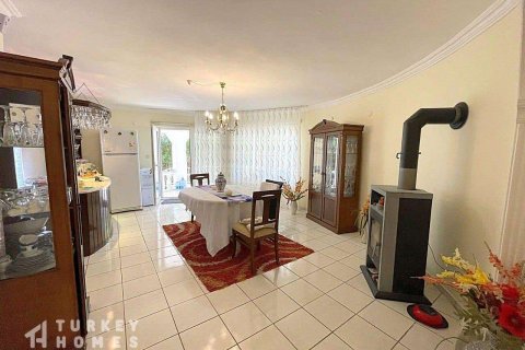 ویلا در  Alanya ، ترکیه 4 خوابه ، 200 متر مربع.  شماره 232927 - 7