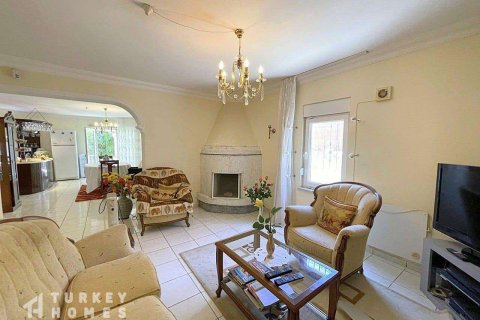 ویلا در  Alanya ، ترکیه 4 خوابه ، 200 متر مربع.  شماره 232927 - 6