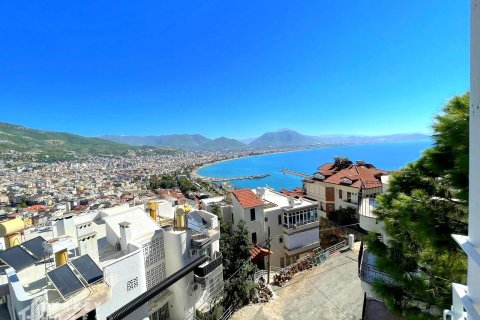 2+1 Apartment  in Alanya, Antalya, Turkey No. 232929