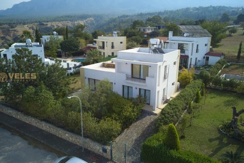 ویلا در  Esentepe ، ترکیه 3 خوابه ، 500 متر مربع.  شماره 214484 - 2