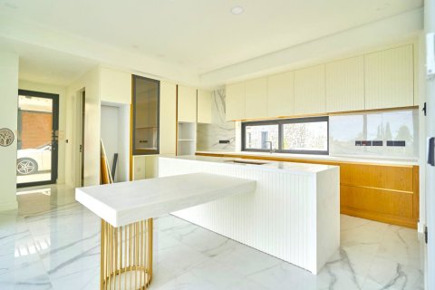 Продажа виллы  в Беллапаисе, Гирне, Северный Кипр 4+1, 600м2, №214481 – фото 5