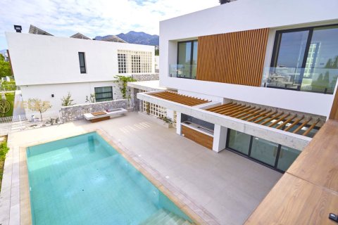 Продажа виллы  в Беллапаисе, Гирне, Северный Кипр 4+1, 600м2, №214481 – фото 17