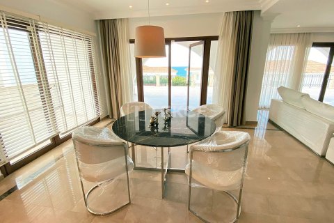 Продажа виллы в Гирне, Северный Кипр 3+1, 200м2, №214917 – фото 10