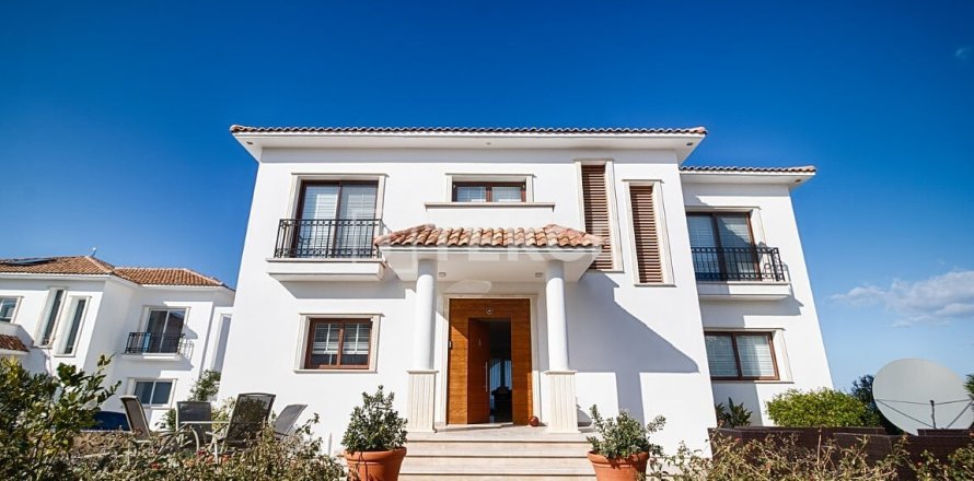 Вилла 3+1 в Гирне, Северный Кипр №214917