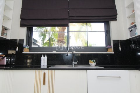 Villa for sale  in Belek, Antalya, Turkey, 4 bedrooms, 210m2, No. 214914 – photo 14
