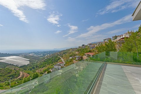 ویلا در  Alanya ، ترکیه 4 خوابه ، 285 متر مربع.  شماره 218640 - 2