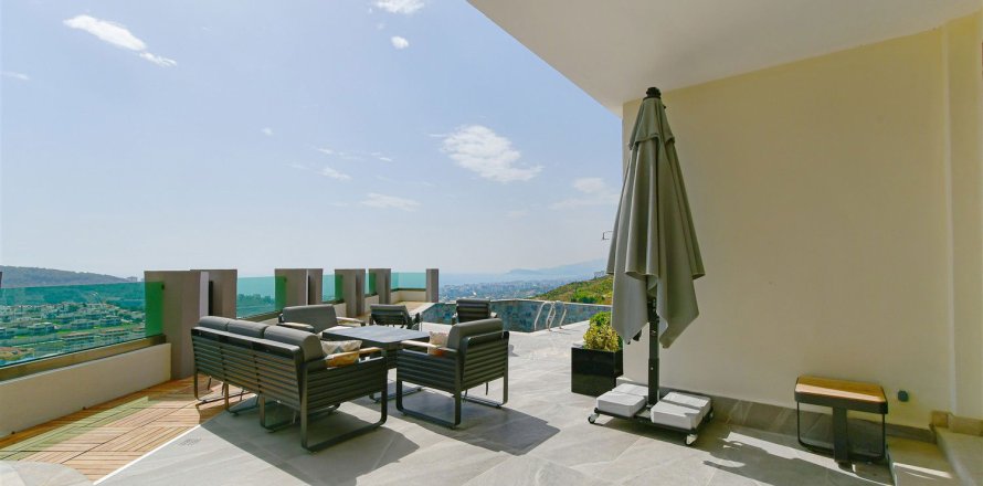 ویلا در  Alanya ، ترکیه 4 خوابه ، 285 متر مربع.  شماره 218640