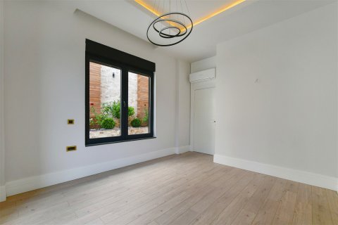 ویلا در  Alanya ، ترکیه 4 خوابه ، 285 متر مربع.  شماره 218640 - 16