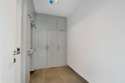 ویلا در  Alanya ، ترکیه 4 خوابه ، 285 متر مربع.  شماره 218640 - 27