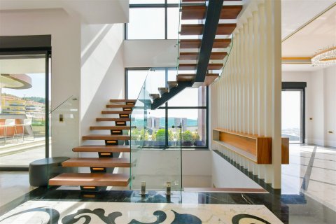 ویلا در  Alanya ، ترکیه 4 خوابه ، 285 متر مربع.  شماره 218640 - 23