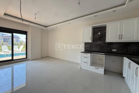 Penthouse for sale  in Alanya, Antalya, Turkey, 5 bedrooms, 203m2, No. 215629 – photo 13