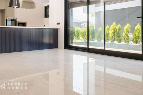 3+1 Villa in Kusadasi, Aydin, Türkei Nr. 233353 - 15