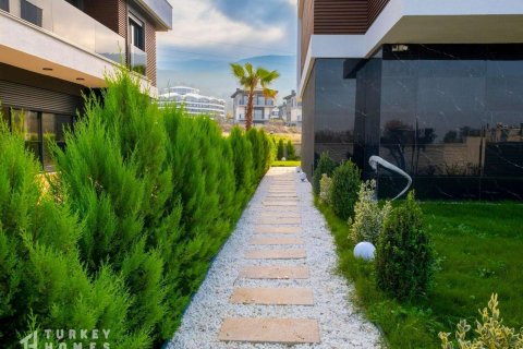 3+1 Villa in Kusadasi, Aydin, Türkei Nr. 233353 - 4