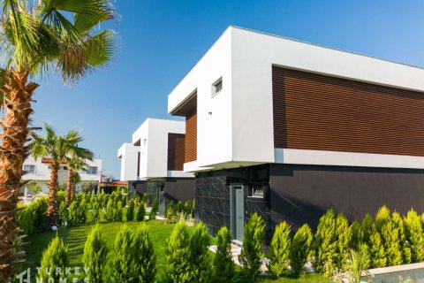 ویلا در Kusadasi ، ترکیه 3 خوابه ، 112 متر مربع. شماره 233358 - 1