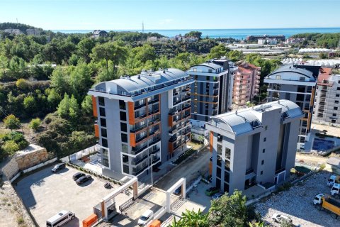 Квартира  1+1 в Аланье, Анталья, Турция №237696
