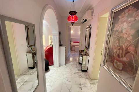 3+1 Villa  i Mahmutlar, Antalya, Turkiet Nr. 219907 - 11