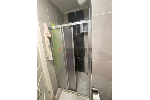 آپارتمان در Fatih،  Istanbul ، ترکیه 2 خوابه ، 75 متر مربع.  شماره 219909 - 18