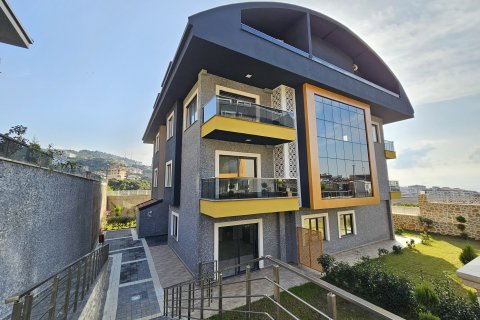 2+1 Leilighet  i Alanya, Antalya, Tyrkia Nr. 223414 - 24