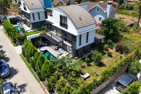 Вилла 4+1 в Белеке, Анталья, Турция №232675